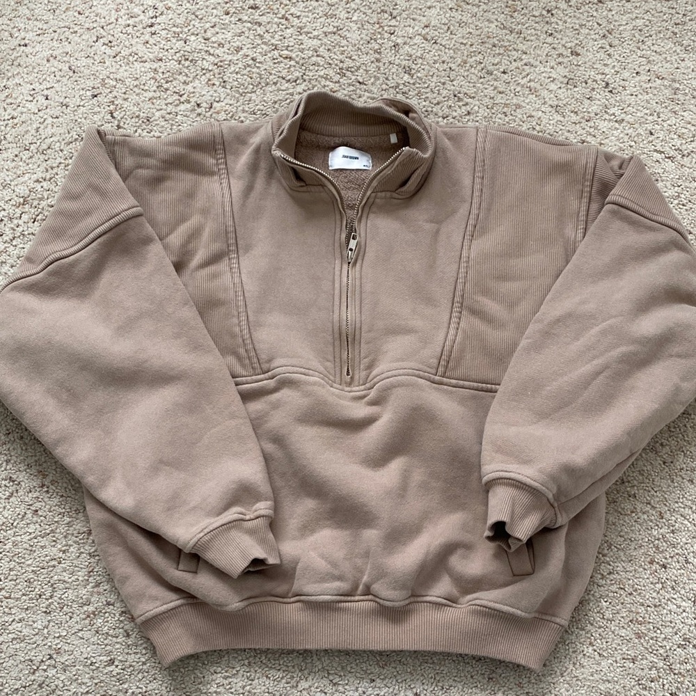 Joah Brown Retro 1/2 Zip Pullover. Tan. Size M/L *see images